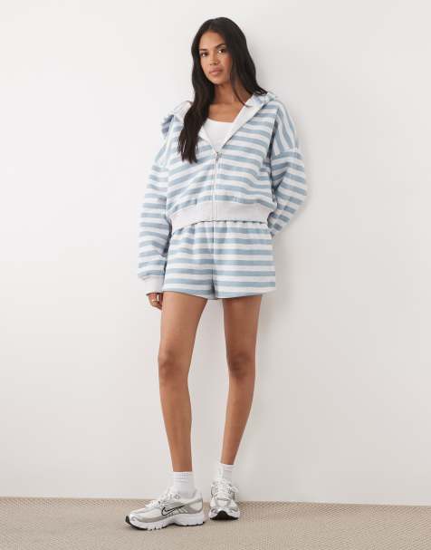 Kaiia Studio - Coordinato in misto cotone blu e bianco a righe composto da felpa con cappuccio e zip e pantaloncini con logo ricamato - view 1