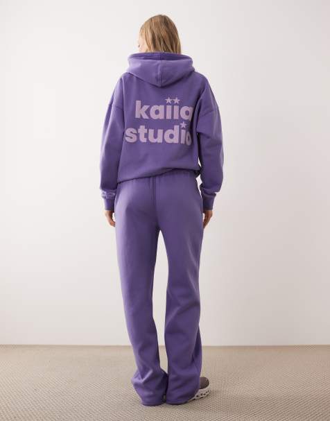 Kaiia – Studio – Fioletowy zestaw z logo z gwiazdką: bluza oversize z kapturem i joggersy z szerokimi nogawkami - view 1