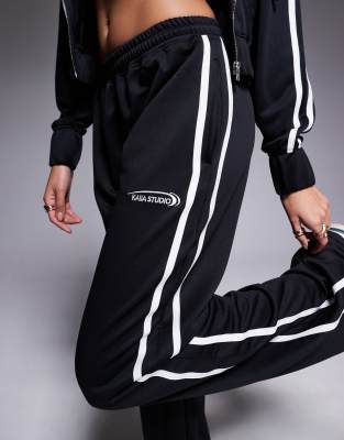 Kaiia Studio Logo Side Stripe Wide Leg Sweatpants In Black