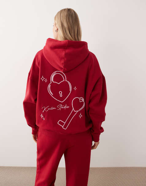 Kaiia – Studio – Röd och rosa huvtröja i bomullsrikt tyg och oversize med broderat lås och nyckel baktill, del av set - view 1