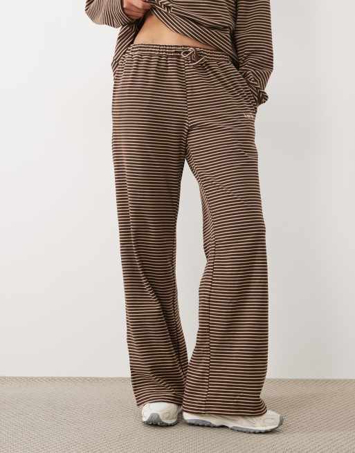 Kaiia super soft fleece wide leg lounge trousers co-ord in brown & cream stripe, 3 of 5