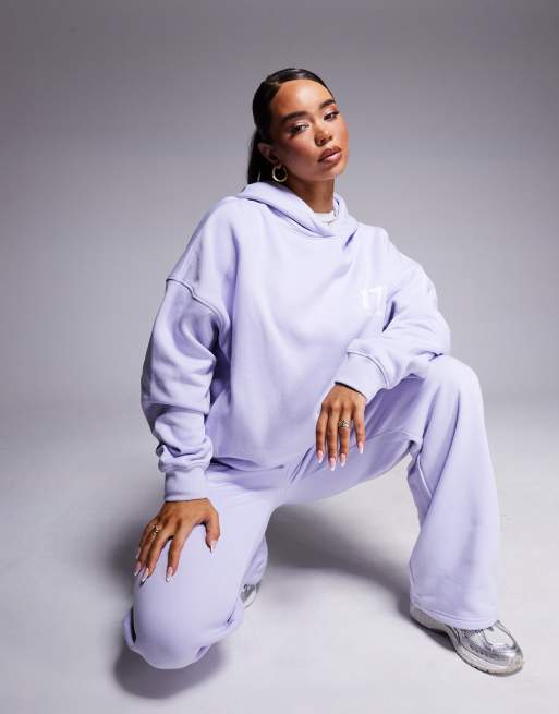 Kaiia - Sweat à capuche d'ensemble oversize à logo ange dans le dos - Lilas
