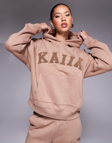 Kaiia - Sweat à capuche d'ensemble oversize avec logo en bouclé - Espresso - view 1
