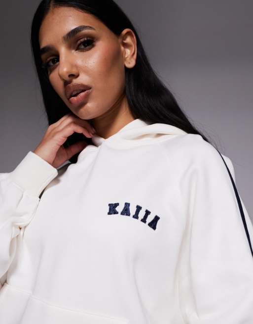Kaiia - Sweat à capuche d'ensemble oversize en coton mélangé avec broderie logo et bande latérale - Crème/bleu marine, 2 de 4