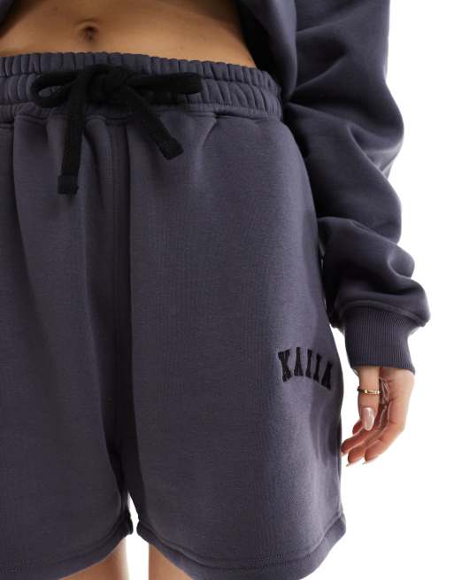 Kaiia sweat shorts co-ord in dark grey, 4 of 5