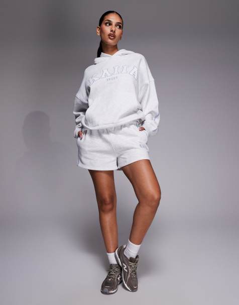 Kaiia – Sweatshorts in Hellgrau meliert und Blau mit hohem Baumwollanteil, seitlichem Streifen und Logo-Stickerei, Kombiteil - view 1