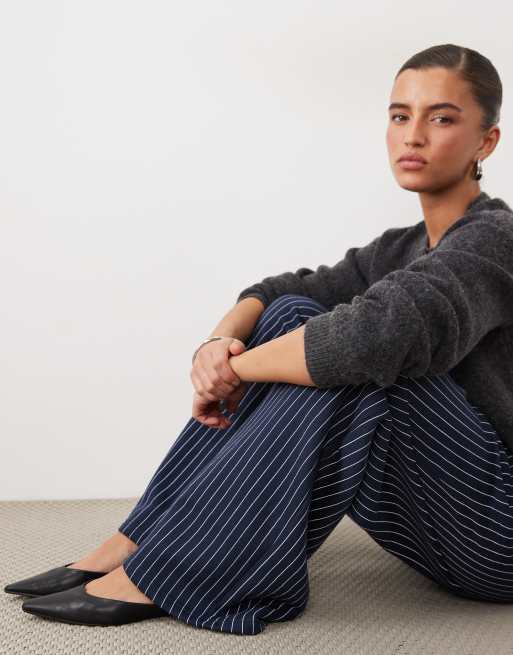 Kaiia tailored wide leg fleece joggers in navy pinstripe, 3 of 5