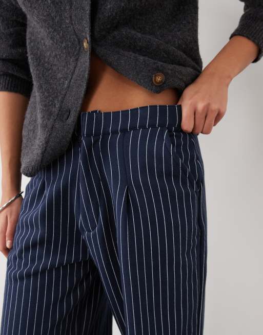Kaiia tailored wide leg fleece sweatpants in navy pinstripe, 5 of 5