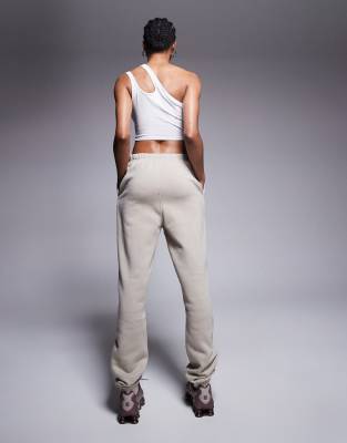 Kaiia Tall Cotton Blend Cuffed Joggers In Neutral