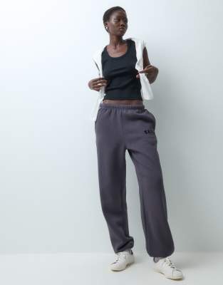 Grey Joggers 4
