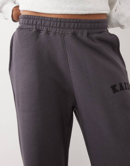 Kaiia Tall cotton blend embroidered logo wide leg trackies in dark grey, 4 of 5