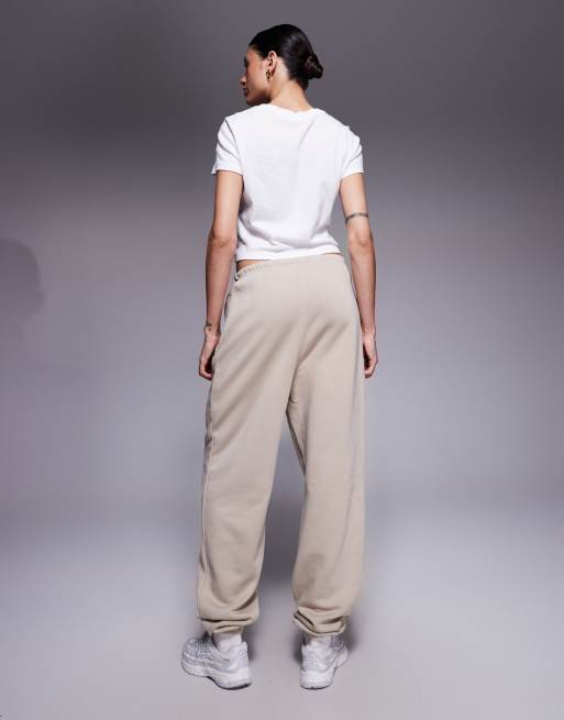 Kaiia Tall - Pantalon de jogging en coton mélangé resserré aux chevilles - Taupe, 2 de 5