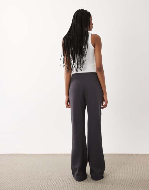 Kaiia Tall - Pantalon de jogging large en coton mélangé à logo brodé - Gris foncé, 3 de 5