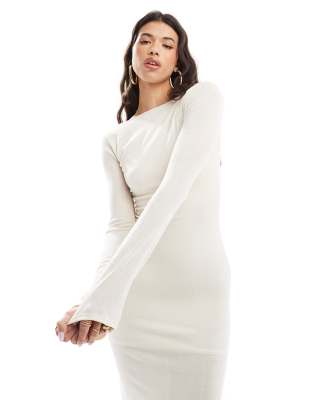 Платье мидакси Kaiia с текстурированной округлой спинкой кремового цвета