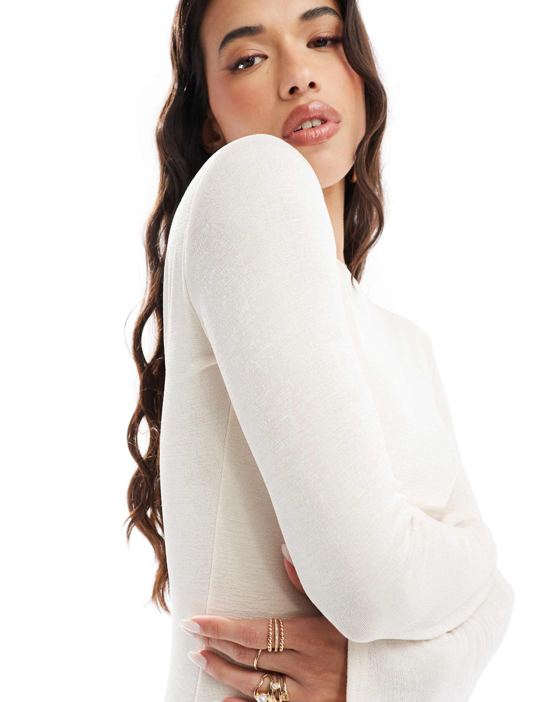 kaiia textured scoop back midaxi dress in cream