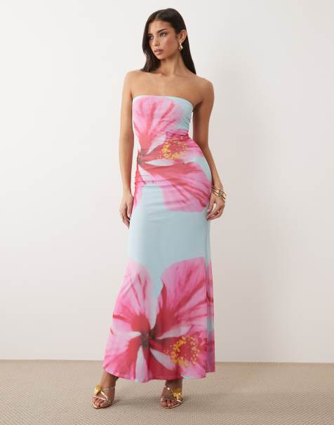 Kaiia – Turkos och rosa, exklusiv maxiklänning i åtsmitande mesh med bandeau-ringning, blommig design och fishtail - view 1