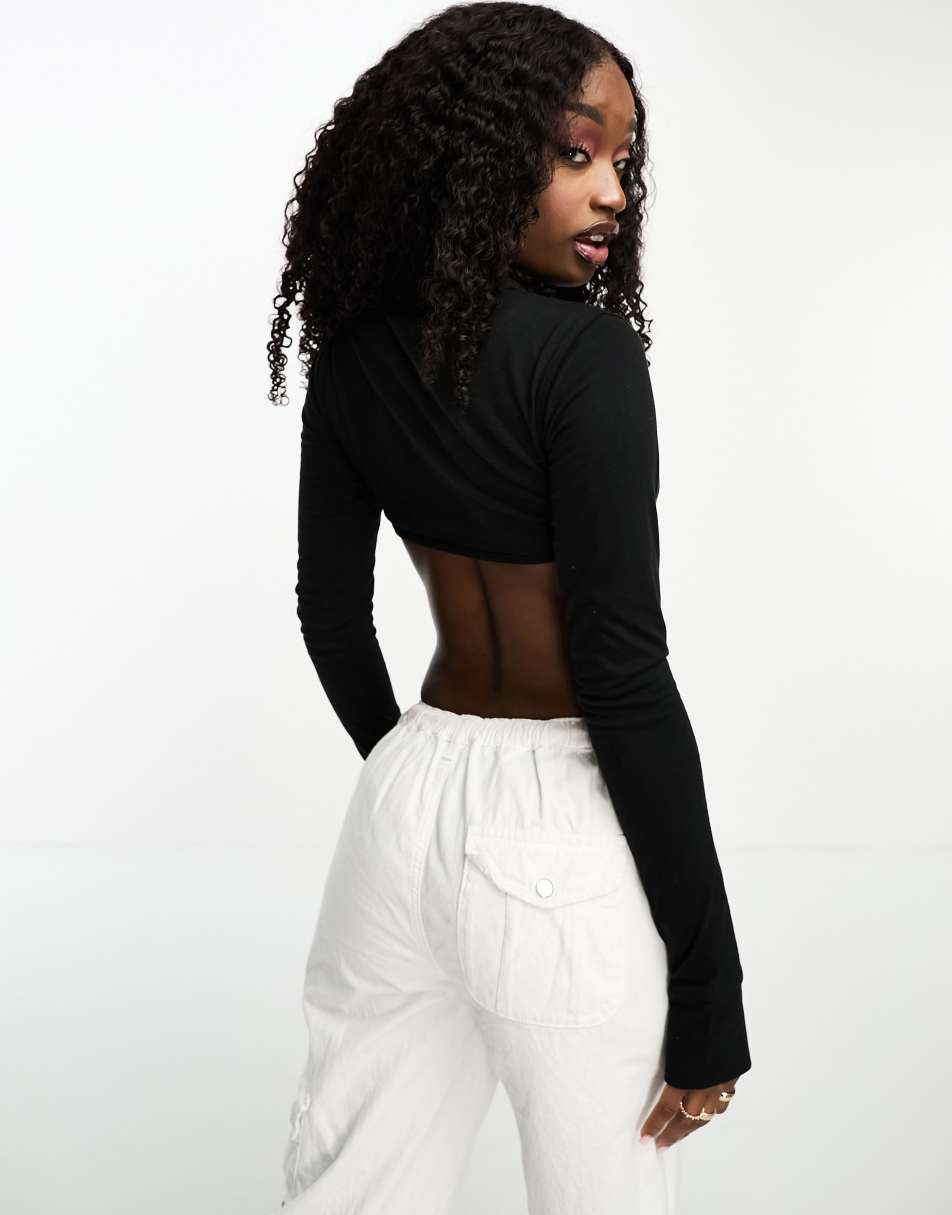 Underbust Long-Sleeve Crop Top