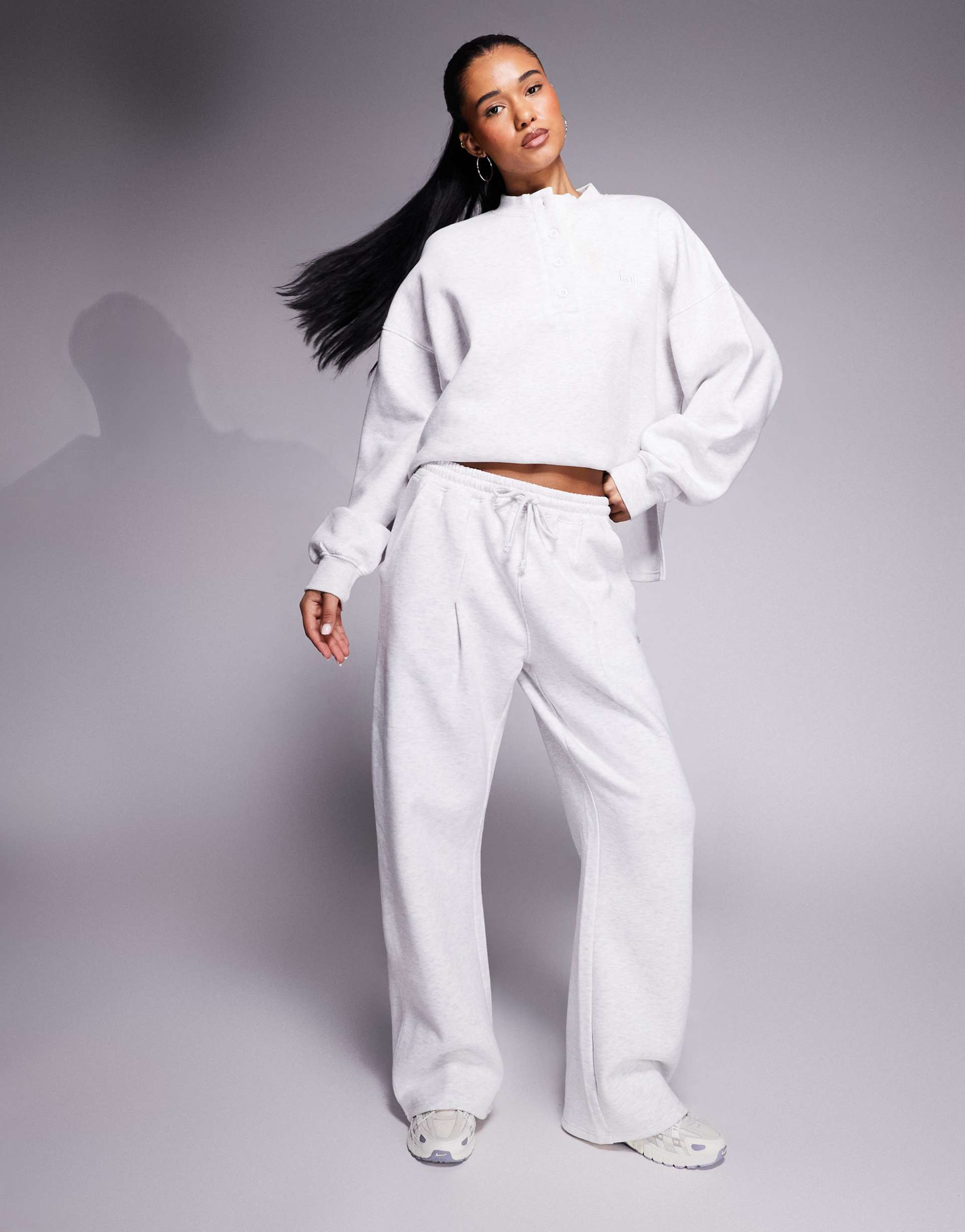 kaiia wide leg embroidered logo sweatpants in gray heather - part of a set