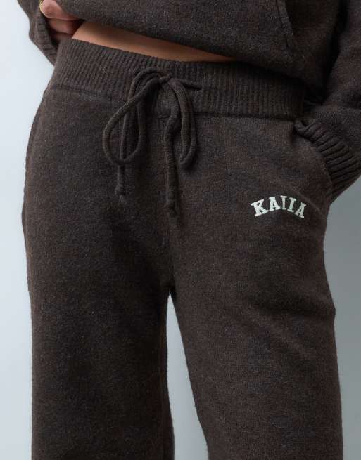 Kaiia wool feel knit embroidered logo wide leg pants in chocolate - part of a set, 2 of 5