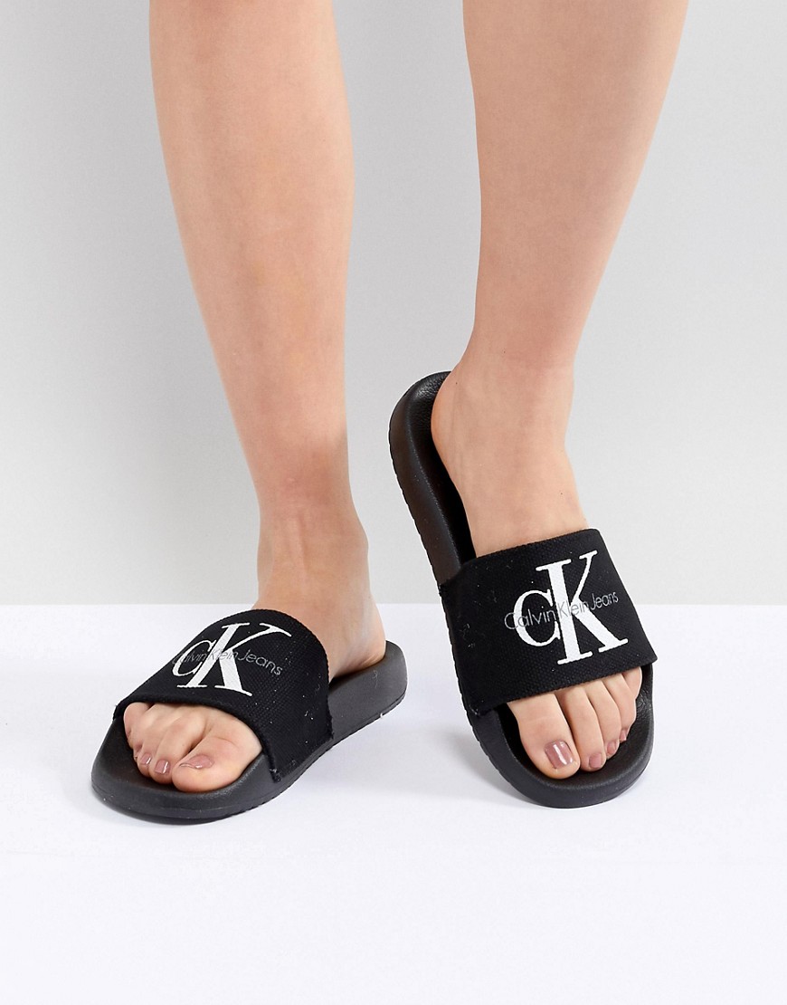 Kalvin Klein Chantal-slippers van zwarte canvas
