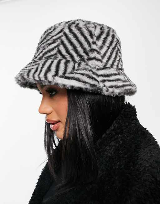 Kangol faux fur logo bucket hat in grey herringbone, 3 of 4