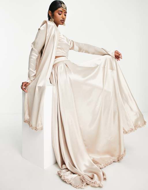 Kanya London - Bruidsmeisjes - Wijde uitlopende lehenga-rok met ruches en dupatta-sjaal in licht blush