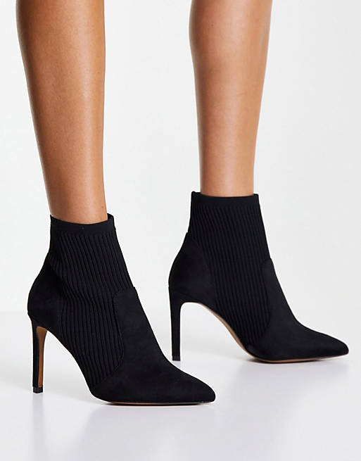 Karen Millen pointed heeled ankle boots in black | ASOS