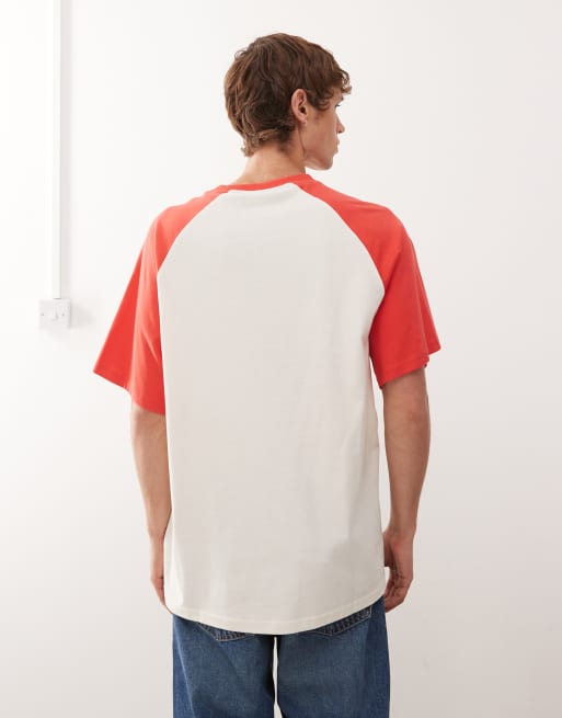 Karl Kani - Hvid og oversized raglan-T-shirt med røde detaljer og print, 3 af 5