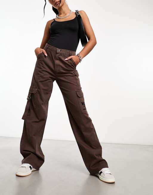 Karl Kani – Retro-Cargohose in verwaschenem Braun mit weitem Bein