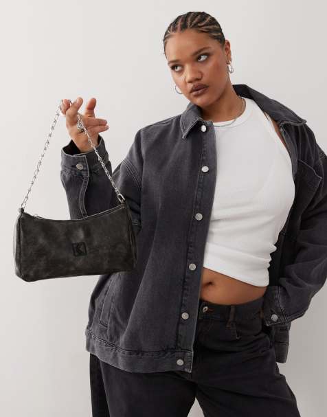 Karl Kani – Schultertasche in Schwarz aus Kunstleder mit Knittereffekt - view 1