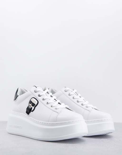 Karl Lagerfeld - Anakarpi - Leren sneakers met plateauzool in wit met zwart label achterop