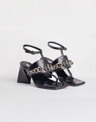 Karl Lagerfeld Pyramide chain detail heeled sandals in black leather