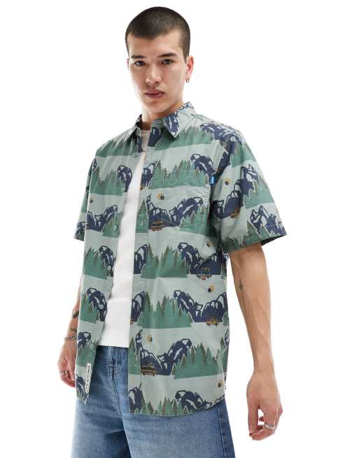 Kavu - Overhemd met korte mouwen en bergprint in multi 