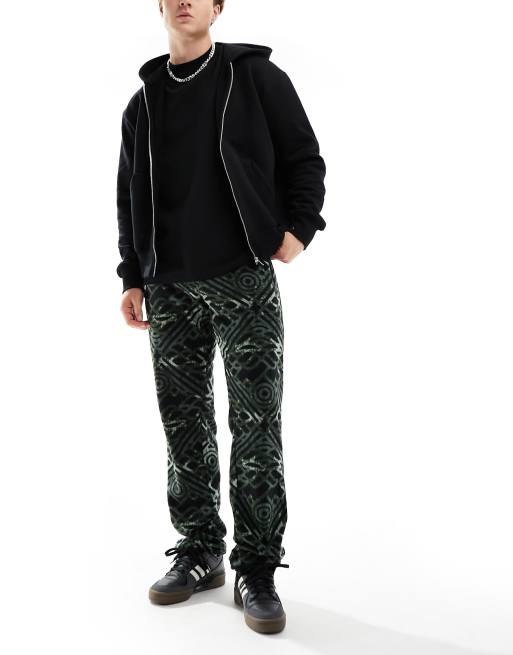 Kavu Teannastay fleece trackies in green with all over geometric print (part of a set)