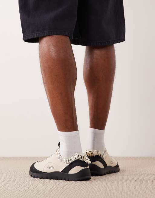 Keen Jasper Rocks brushed suede trainers in stone, 3 of 4