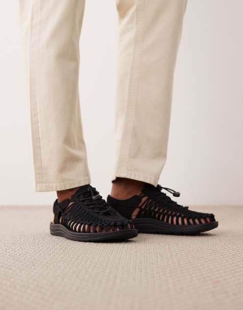 Keen Uneek sandals in black - view 1