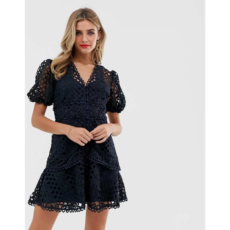 Keepsake lovable 2024 lace midi dress