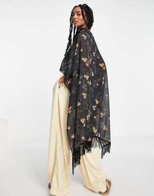 Куртки и пальто Кейп с кисточками и принтом цветов и лошадей ASOS DESIGN-Черный цвет