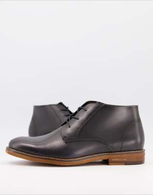 kenneth cole chukka