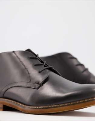 kenneth cole chukka boots