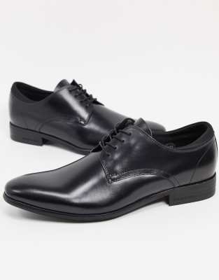 kenneth cole shoe