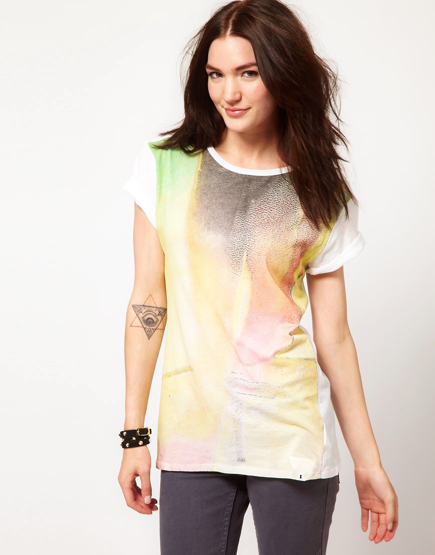 Keyhole Crew Neck T-Shirt with Graphic Shoes Print-White