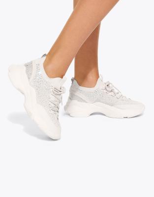  Lively gem trainers in bone