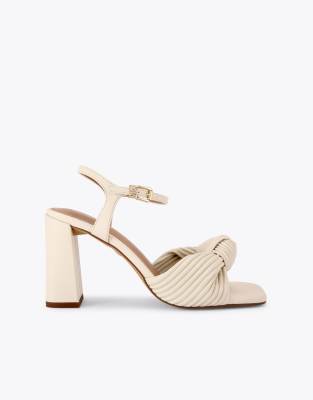  Signet heeled sandals in bone