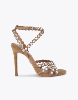  Slideaway heeled sandals in camel