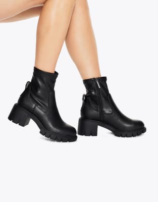  True sock mid ankle boots 