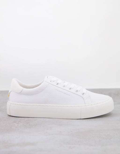 White trainers store kurt geiger