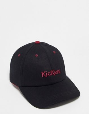 Kickers baseball cap in black with logo embroidery
