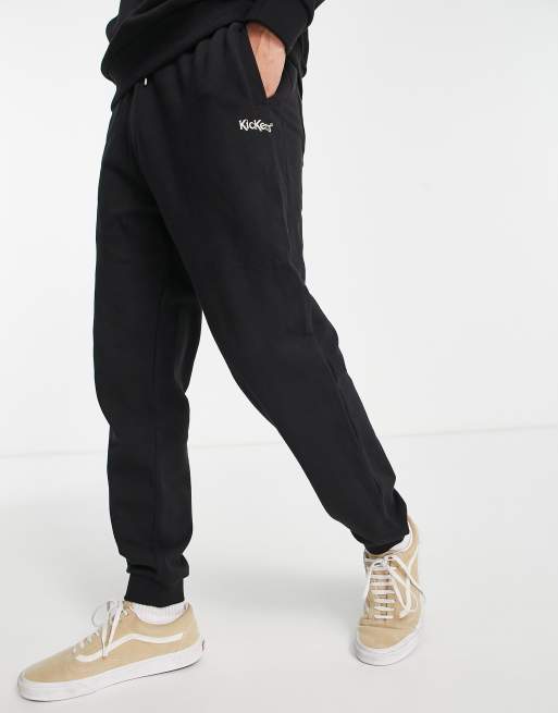 Kickers – Core – Svarta mjukisbyxor med broderad logga