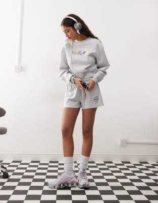 KICKERS CROP SWEATSHIRT